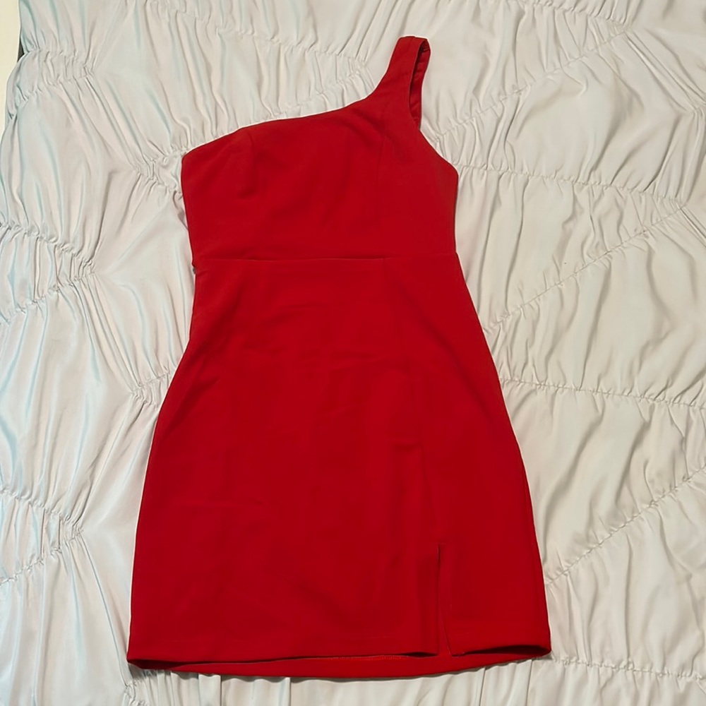 Never worn one shoulder red dress!